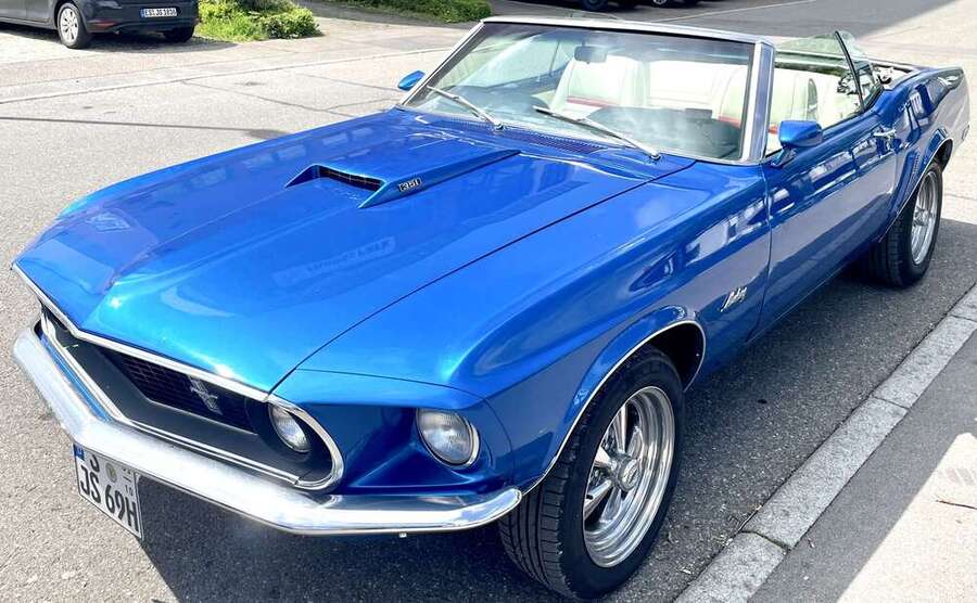 Ford Mustang 75.000 km 55.000 € Stuttgart 70184