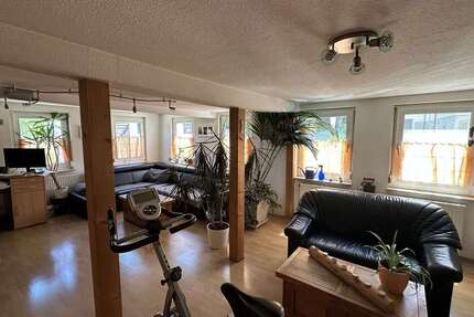 Haus Stuttgart Birkach - 18 Zimmer, 366 m&sup2;, 770.000&euro; | Angebot:27212576