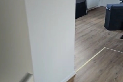 1 Zimmer Dachgeschoßwohnung, kernsaniert