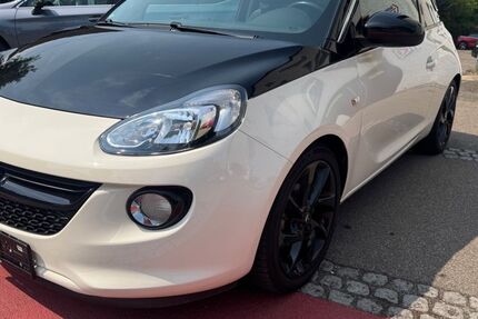 Opel Adam 65.000 km 10.900 &euro; Fellbach 70736
