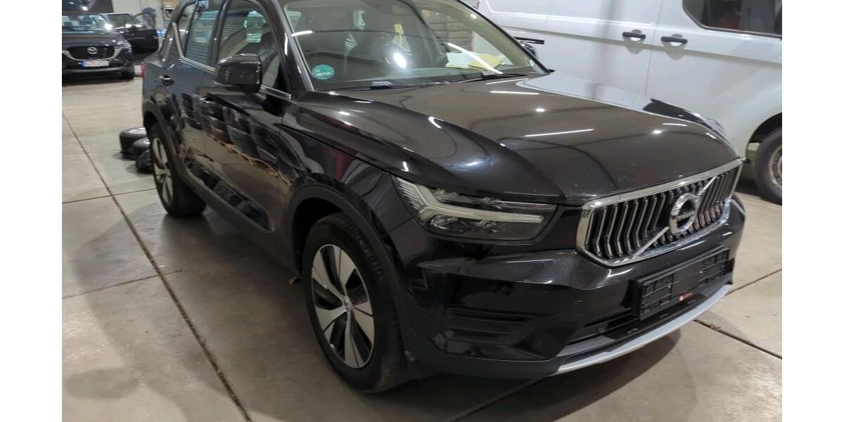 Volvo XC40 135.000 km 19.999 &euro; Ditzingen 71254