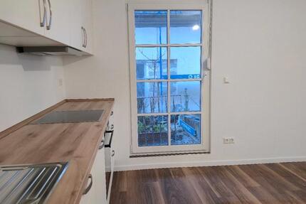 Wohnung Stuttgart Zuffenhausen - 2 Zimmer, 62 m&sup2;, 1.200&euro; | Angebot:26134778