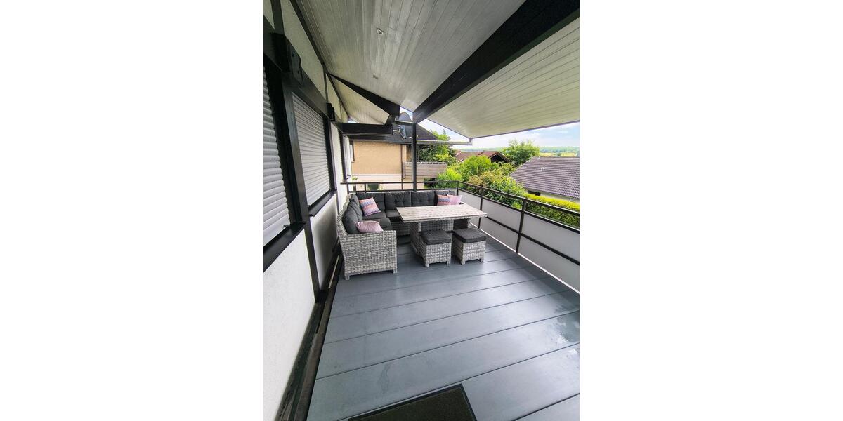 Einfamilienhaus Ebersbach an der Fils - 8 Zimmer, 214 m&sup2;, 795.000&euro; | Angebot:27165341