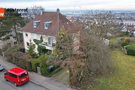 Haus zum Kaufen in Böblingen 919.000 € 179 m² 7 zimmer