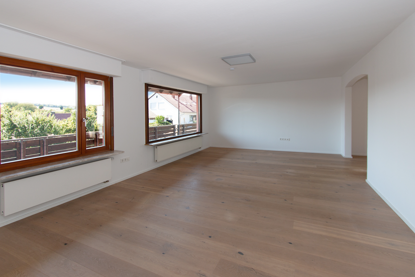 Haus zum Kaufen in Weissach 740.000 € 282 m² 8 zimmer