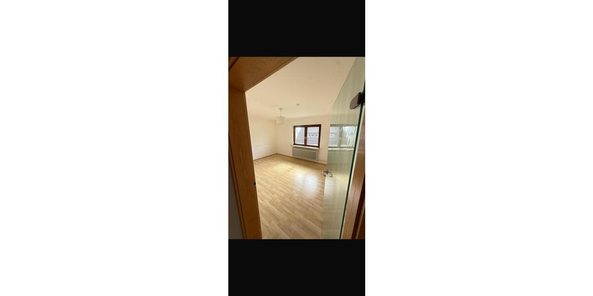 Etagenwohnung Stuttgart Fasanenhof-Ost - 3 Zimmer, 67 m&sup2;, 1.400&euro; | Angebot:26279742