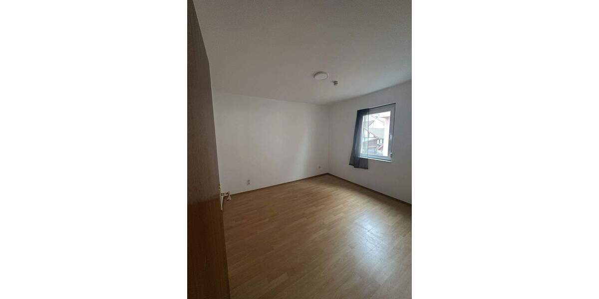 Doppelhaushälfte Stuttgart Vaihingen - 5 Zimmer, 128 m&sup2;, 1.750&euro; | Angebot:25168204