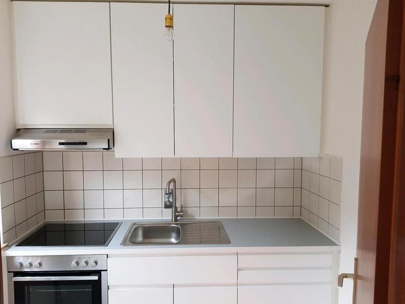 1,5 Zimmer EG Wohnung Erdgeschoss Terrasse EBK Tiefgarage Keller