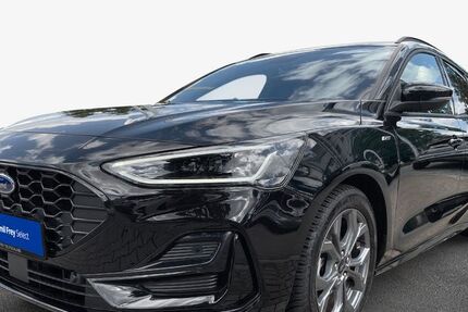 Ford Focus 16.495 km 25.290 € Leonberg 71229