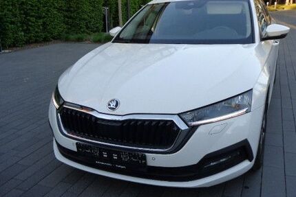 Skoda Octavia 178.000 km 16.490 € Stuttgart 70469