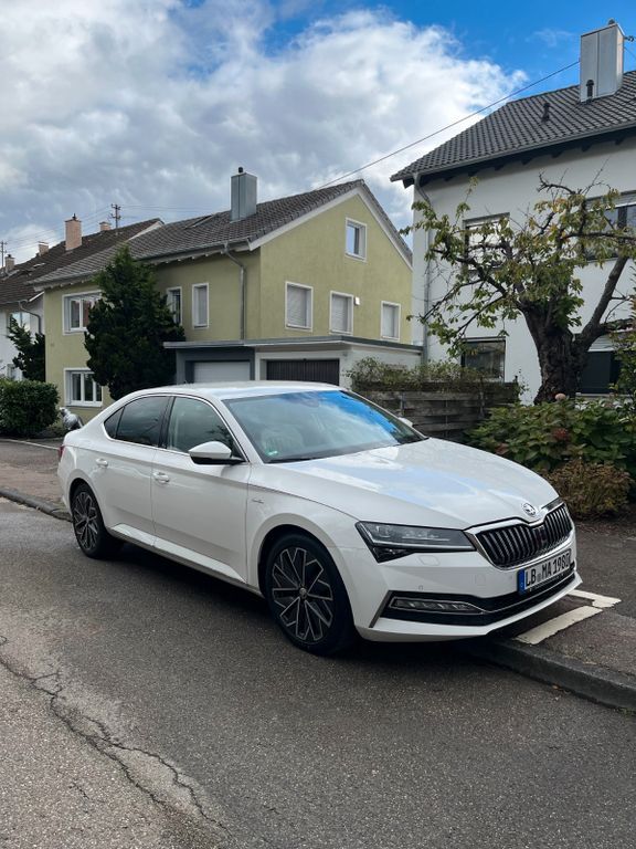 Skoda Superb 149.320 km 21.500 € Stuttgart 70327