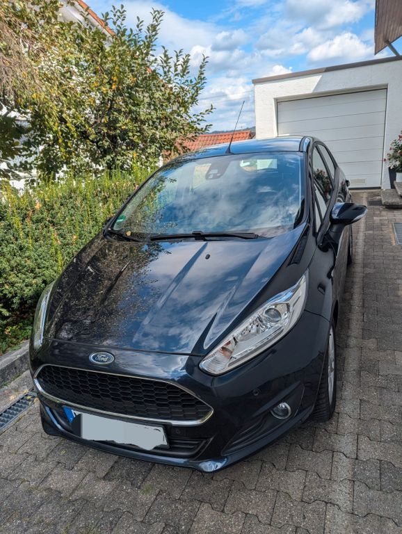 Ford Fiesta 30.900 km 10.500 € Weissach im tal 71554
