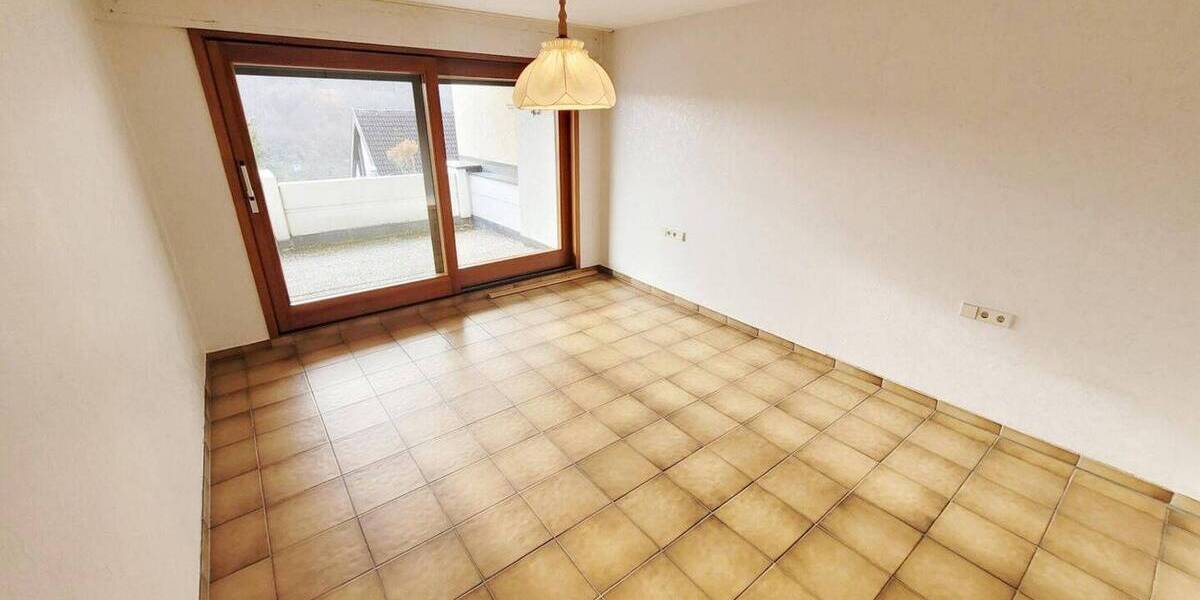 Etagenwohnung Stuttgart Rohracker - 2 Zimmer, 74 m&sup2;, 900&euro; | Angebot:23981721