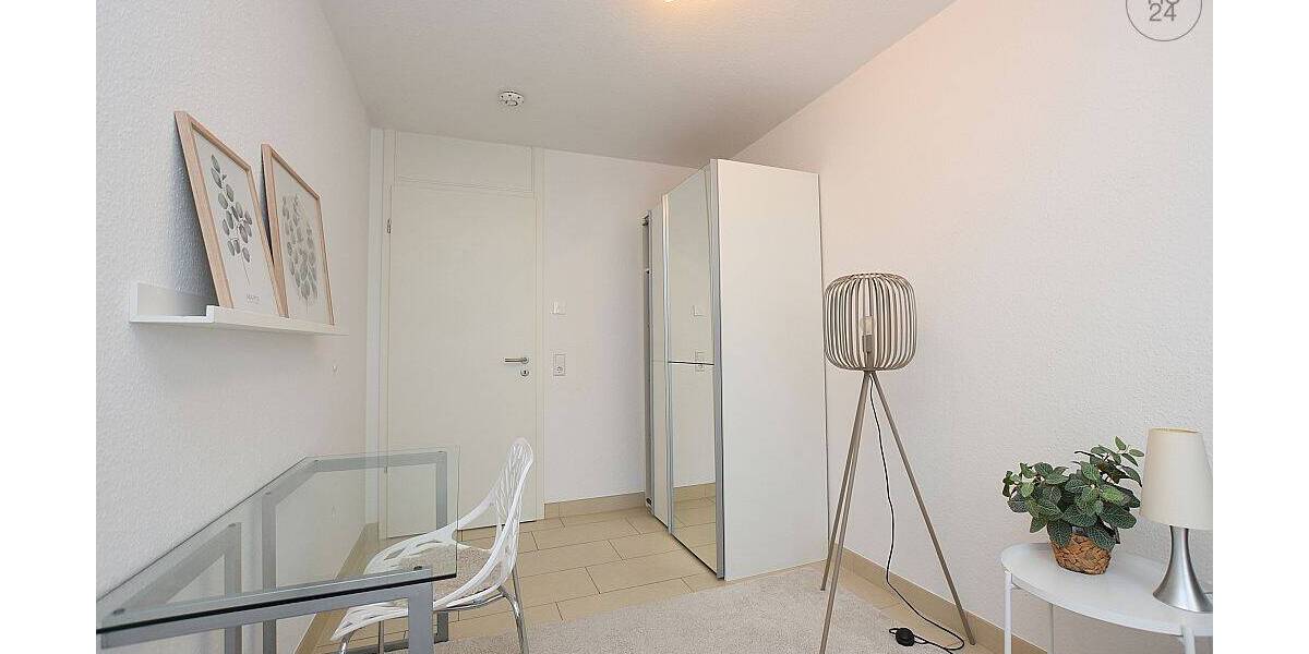 Etagenwohnung Stuttgart Bad Cannstatt - 3 Zimmer, 80 m&sup2;, 1.590&euro; | Angebot:26291425