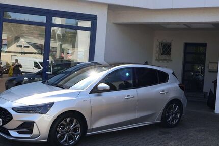 Ford Focus 8.750 km 25.750 &euro; Besigheim 74354