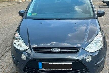 Ford S-Max 81.043 km 11.500 &euro; Denkendorf 73770