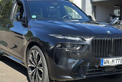 BMW X7 14.490 km 102.890 € Schorndorf 73614