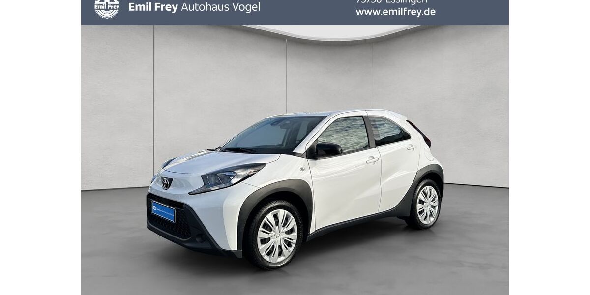 Toyota Aygo (X) 6.640 km 15.490 &euro; Esslingen 73730