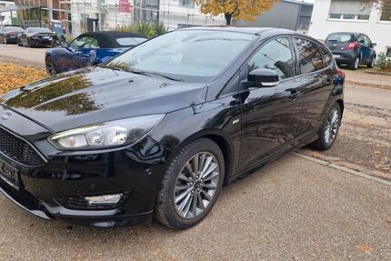Ford Focus 50.000 km 11.490 &euro; Ludwigsburg 71634