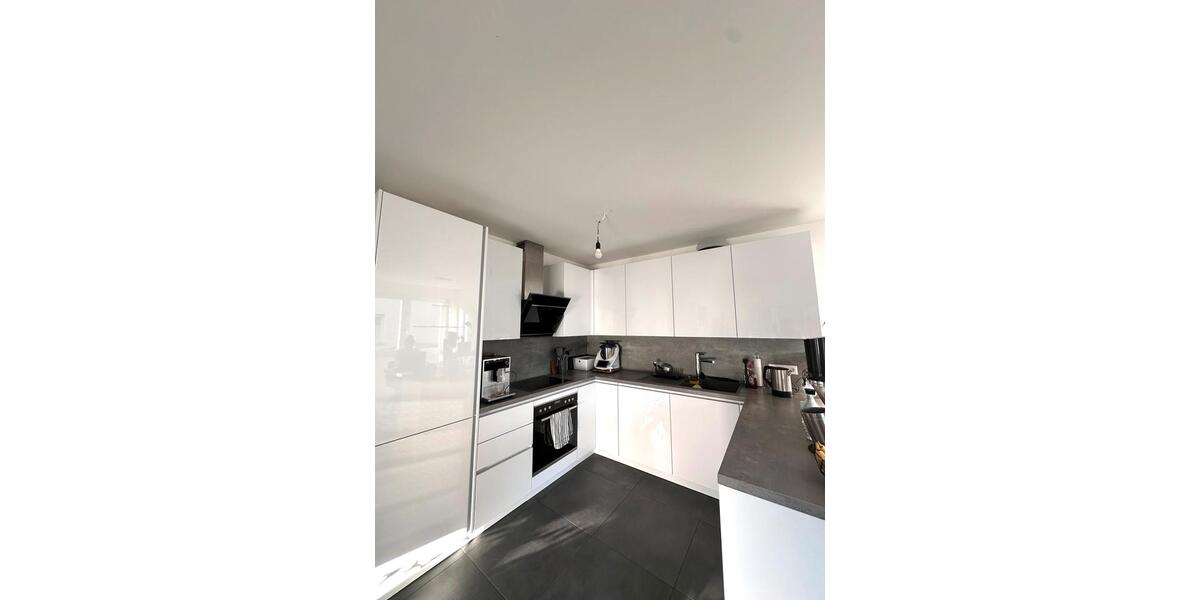 Hochparterre Stuttgart Zuffenhausen - 3 Zimmer, 77 m&sup2;, 520.000&euro; | Angebot:26877708