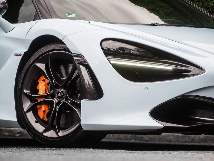 720S