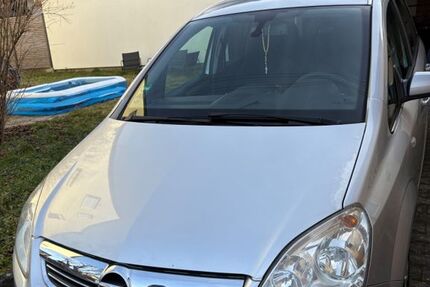 Opel Zafira 159.000 km 5.300 &euro; Frickenhausen 72636