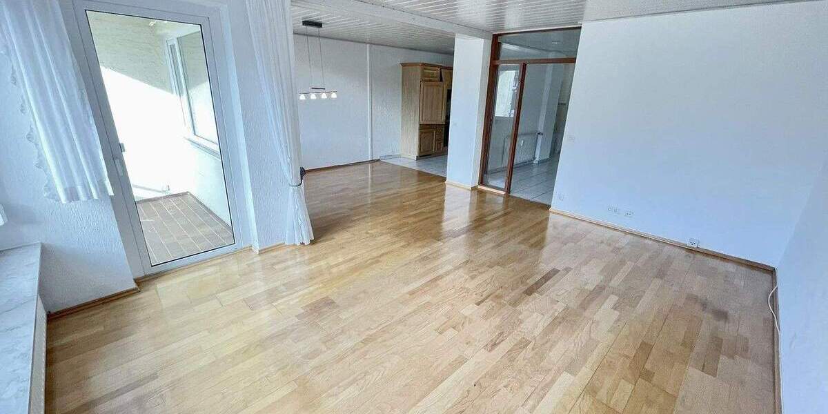 Etagenwohnung Gärtringen - 3 Zimmer, 84 m&sup2;, 299.000&euro; | Angebot:23971152
