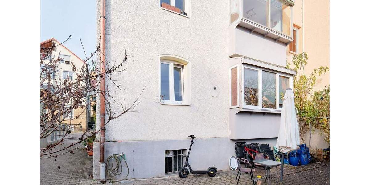 Etagenwohnung Stuttgart Degerloch - 3 Zimmer, 65 m&sup2;, 290.000&euro; | Angebot:25278927