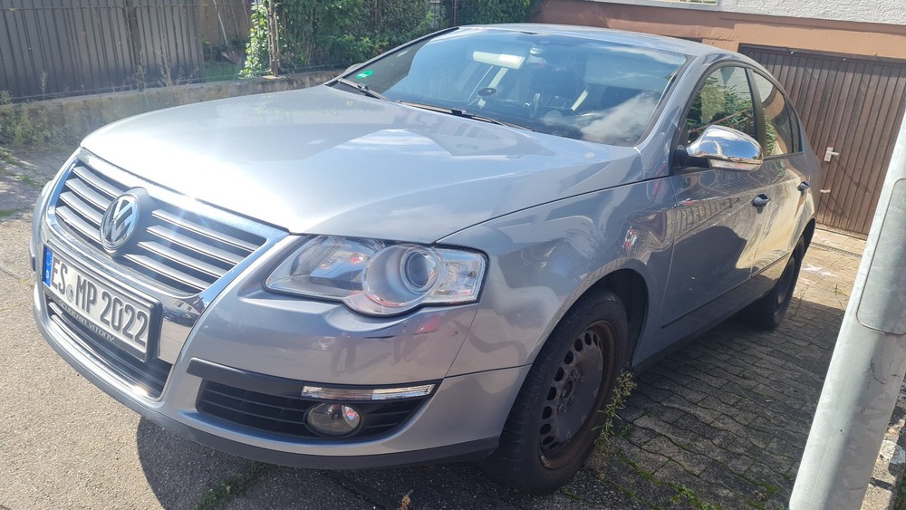 VW Passat 171.000 km 2.499 € Filderstadt 70794