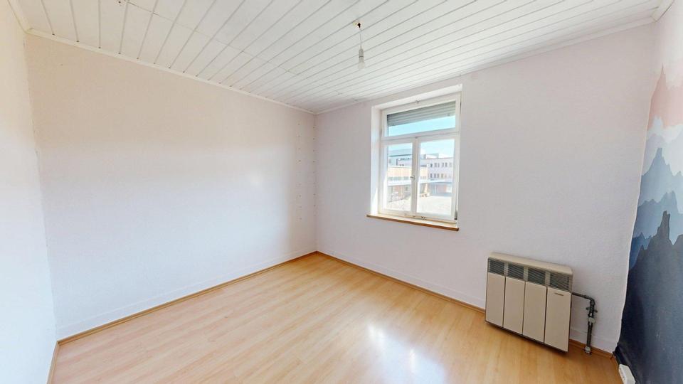 Doppelhaushälfte Stuttgart Feuerbach - 6 Zimmer, 149 m&sup2;, 499.000&euro; | Angebot:26754136
