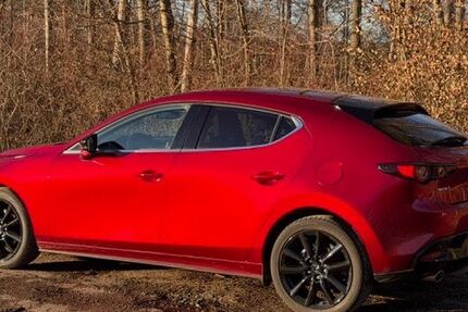 Mazda 3 6.500 km 24.300 &euro; Sindelfingen 71063