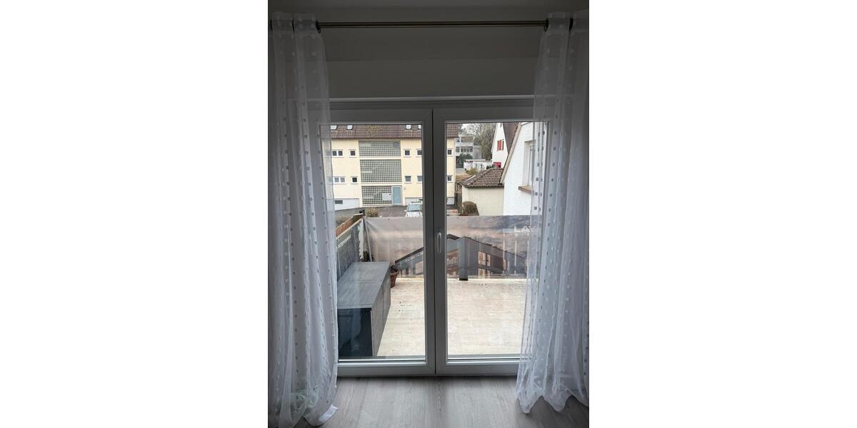 Etagenwohnung Ludwigsburg Hoheneck - 4 Zimmer, 83 m&sup2;, 299.000&euro; | Angebot:25778791