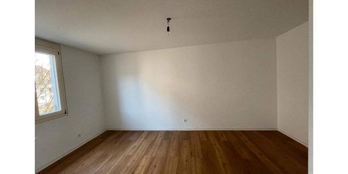 Etagenwohnung Esslingen am Neckar Oberesslingen - 2 Zimmer, 66 m&sup2;, 731&euro; | Angebot:24878019