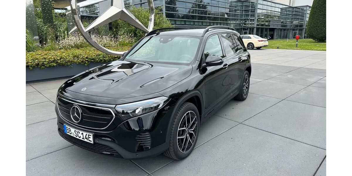 Mercedes-Benz EQB 42.000 km 37.390 € Böblingen 71034