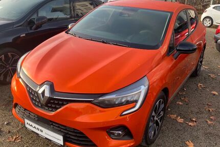 Renault Clio 35.914 km 12.900 &euro; Ludwigsburg 71636