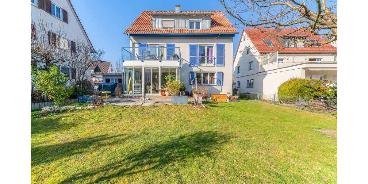 Einfamilienhaus Stuttgart Vaihingen - 9 Zimmer, 232 m&sup2;, 979.000&euro; | Angebot:25363872