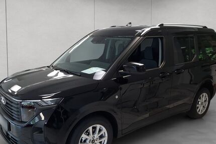 Ford Tourneo Courier 1.488 km 29.250 € Leonberg 71229