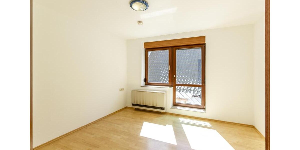 Erdgeschoßwohnung Nürtingen - 3 Zimmer, 55 m&sup2;, 600&euro; | Angebot:26374160