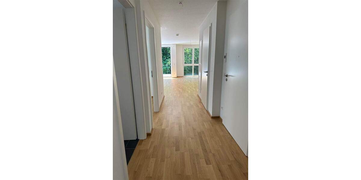 Etagenwohnung Böblingen - 3 Zimmer, 76 m&sup2;, 1.500&euro; | Angebot:23865856
