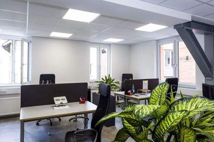 Möbliertes Gemeinschaftsbüro inkl. Parkplatz - flexibel und sofort verfügbar zimmer