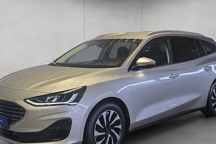 Ford Focus 5.761 km 28.990 € Stuttgart 70190