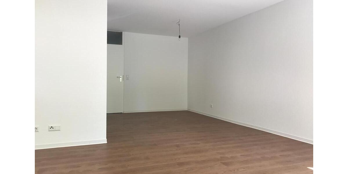 Etagenwohnung Esslingen am Neckar Pliensauvorstadt - 3 Zimmer, 86 m&sup2;, 924&euro; | Angebot:25103768