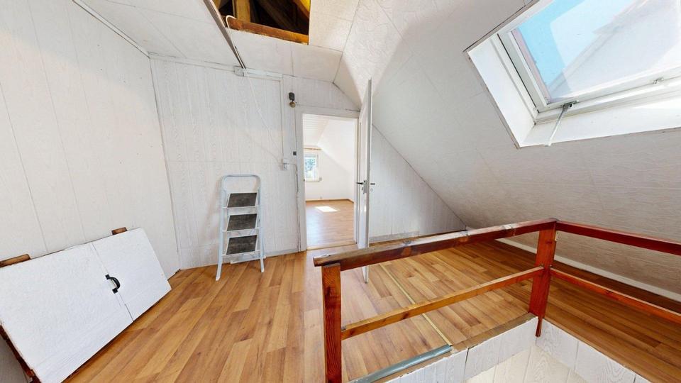 Doppelhaushälfte Stuttgart Feuerbach - 6 Zimmer, 149 m&sup2;, 499.000&euro; | Angebot:26754136