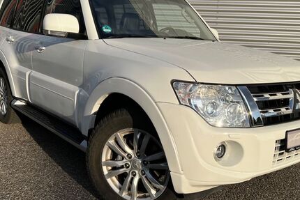 Mitsubishi Pajero 86.350 km 24.990 &euro; Stuttgart 70378