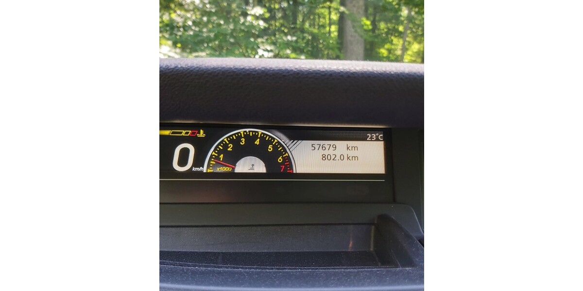 Renault Scenic 58.000 km 5.800 € Böblingen 71032