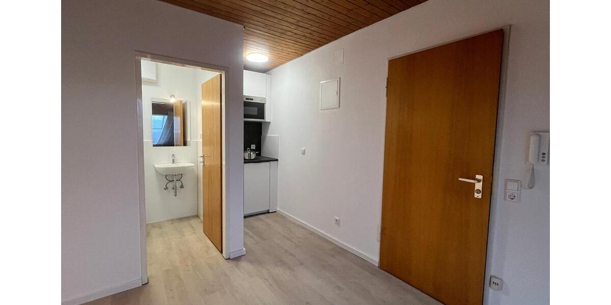 Etagenwohnung Nürtingen - 1 Zimmer, 17 m&sup2;, 400&euro; | Angebot:26357729