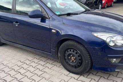 Hyundai i30 205.897 km 1.250 &euro; Holzgerlingen 71088