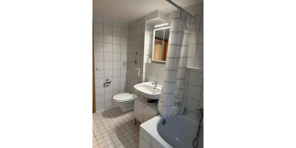 Etagenwohnung Schwieberdingen - 1 Zimmer, 37 m&sup2;, 860&euro; | Angebot:25168995
