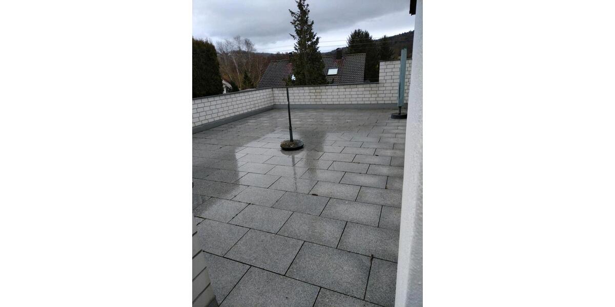 Dachgeschoßwohnung Winnenden - 2.5 Zimmer, 73 m&sup2;, 1.000&euro; | Angebot:25173145