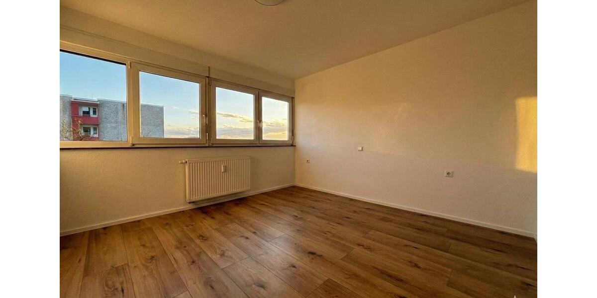 Etagenwohnung Ditzingen - 3 Zimmer, 80 m&sup2;, 299.000&euro; | Angebot:25300474